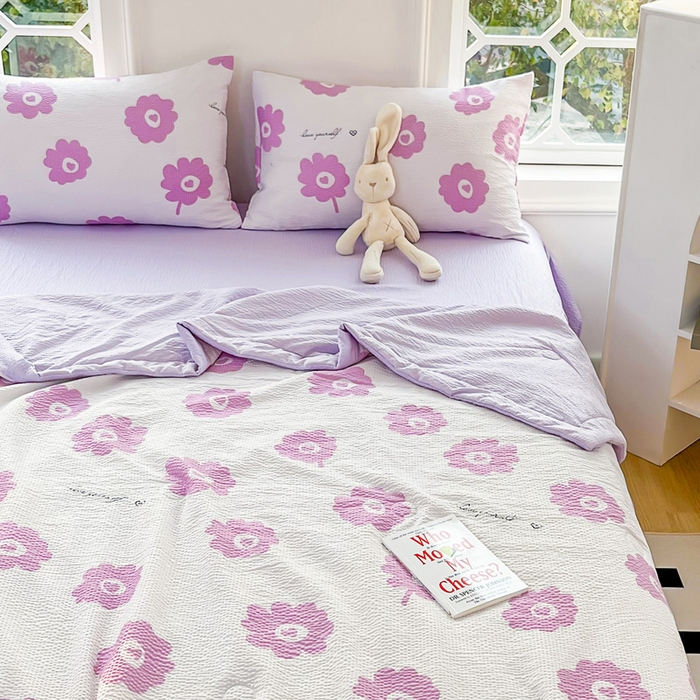 91家纺网 家纺一手货源 找家纺 默忆 2026新款A类泡泡棉夏被泡芙棉印花夏被四件套空调被夏凉被 花蕊爱心