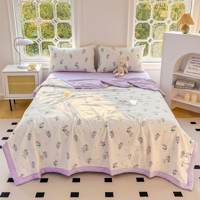 91家纺网 家纺一手货源 找家纺 默忆 2026新款A类泡泡棉夏被泡芙棉印花夏被四件套空调被夏凉被 兔兔花园