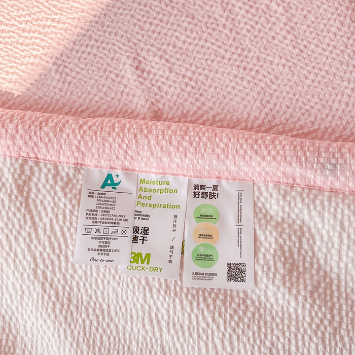 91家纺网 家纺一手货源 找家纺 默忆 2026新款A类泡泡棉夏被泡芙棉印花夏被四件套空调被夏凉被 夏日草莓