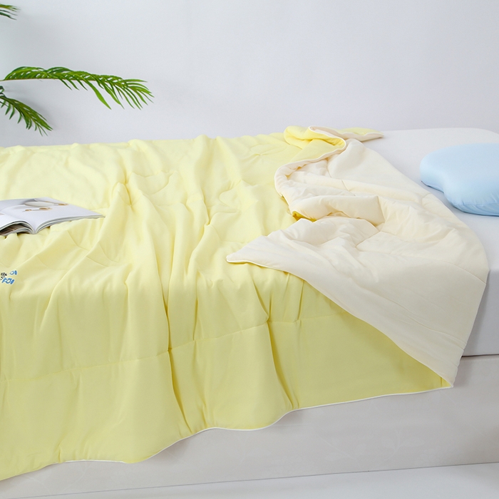 91家纺网 家纺一手货源 找家纺 默忆 2026新款瓜瓜凉感夏被 被子被芯 柠檬黄