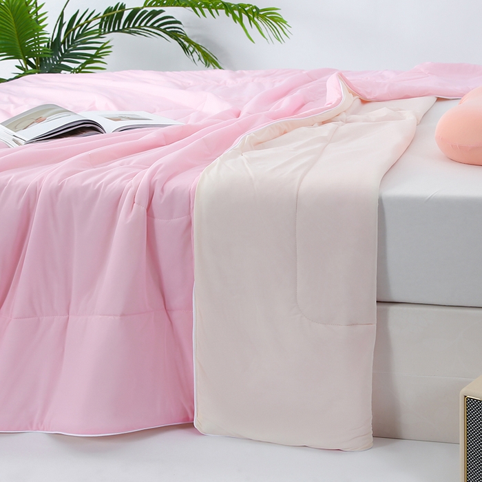 91家纺网 家纺一手货源 找家纺 默忆 2026新款瓜瓜凉感夏被 被子被芯 粉玉色