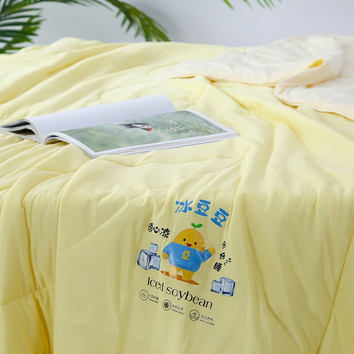 91家纺网 家纺一手货源 找家纺 默忆 2026新款瓜瓜凉感夏被 被子被芯 柠檬黄