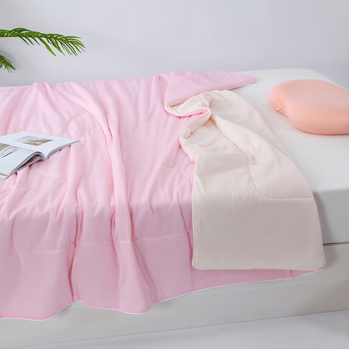 91家纺网 家纺一手货源 找家纺 默忆 2026新款瓜瓜凉感夏被 被子被芯 粉玉色