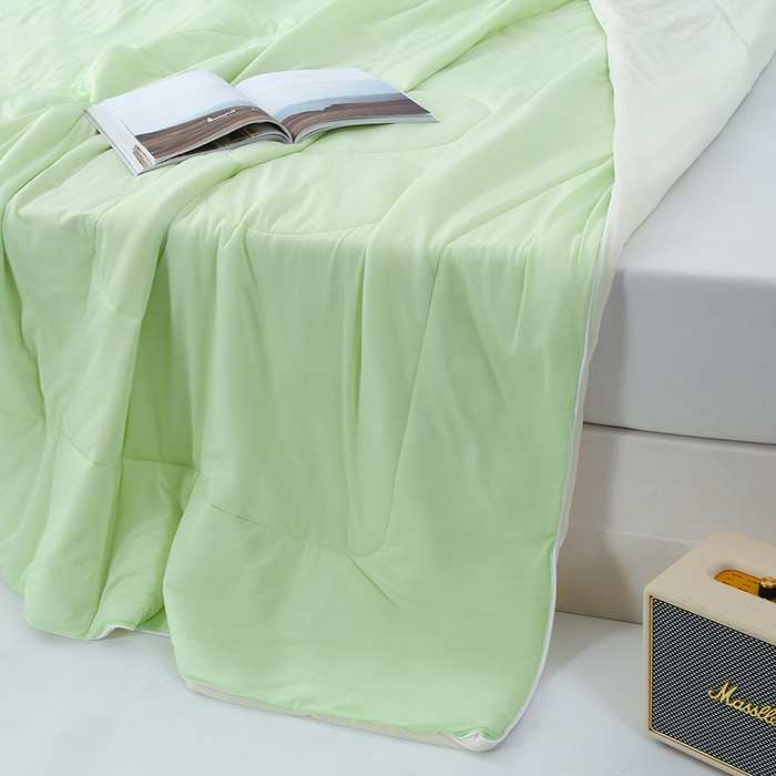 91家纺网 家纺一手货源 找家纺 默忆 2026新款瓜瓜凉感夏被 被子被芯 果绿色