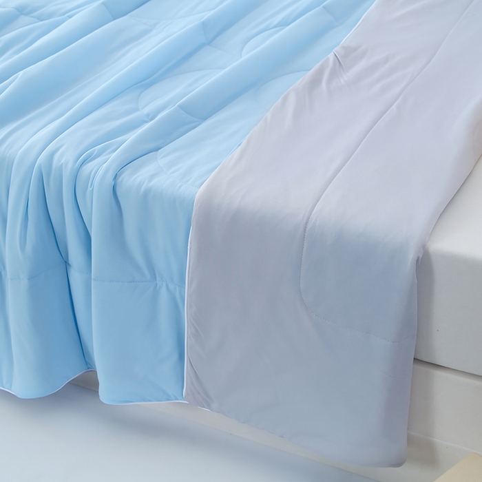 91家纺网 家纺一手货源 找家纺 默忆 2026新款瓜瓜凉感夏被 被子被芯 天蓝色