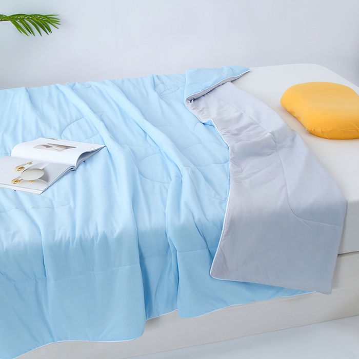 91家纺网 家纺一手货源 找家纺 默忆 2026新款瓜瓜凉感夏被 被子被芯 天蓝色