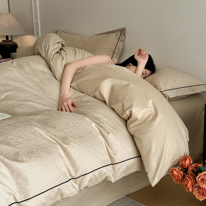 91家纺网 家纺一手货源 找家纺 首尔家纺 2026新款浮雕提花色织全棉四件套 斑马纹-米咖