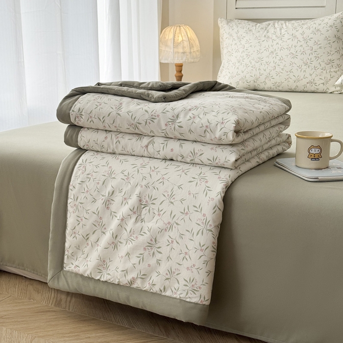 91家纺网 家纺一手货源 找家纺 盛凡家纺 2026新款小清新抗菌夏被夏凉被空调被被子被芯夏被四件套 绮陌