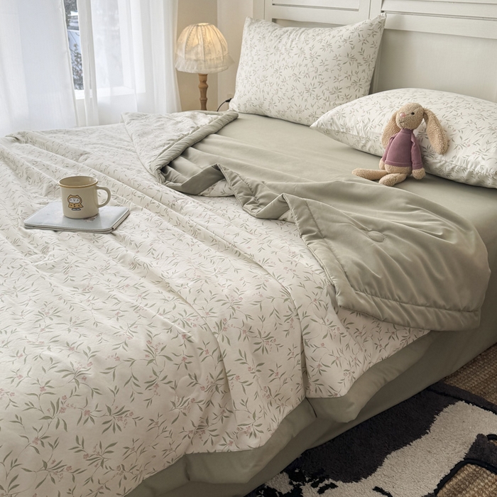 91家纺网 家纺一手货源 找家纺 盛凡家纺 2026新款小清新抗菌夏被夏凉被空调被被子被芯夏被四件套 绮陌