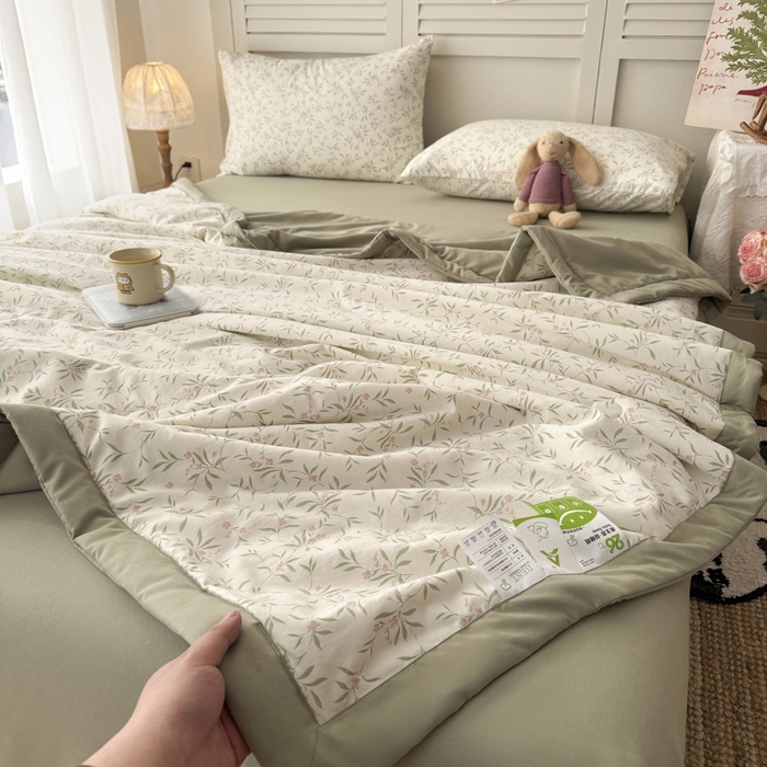 91家纺网 家纺一手货源 找家纺 盛凡家纺 2026新款小清新抗菌夏被夏凉被空调被被子被芯夏被四件套 绮陌