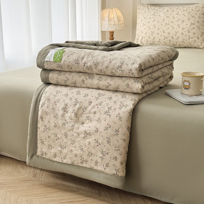 91家纺网 家纺一手货源 找家纺 盛凡家纺 2026新款小清新抗菌夏被夏凉被空调被被子被芯夏被四件套 浅夏栀眠