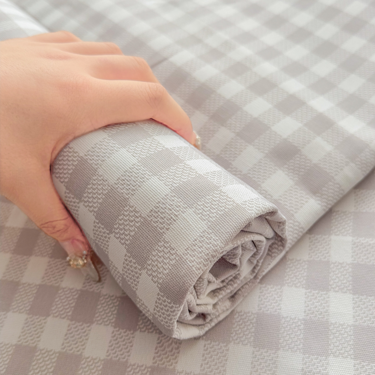 91家纺网 家纺一手货源 找家纺 爱彼家纺 2026新款无印格子分老粗布床单软凉席床单枕套三件套新升级细沙-格子系列一 格子灰