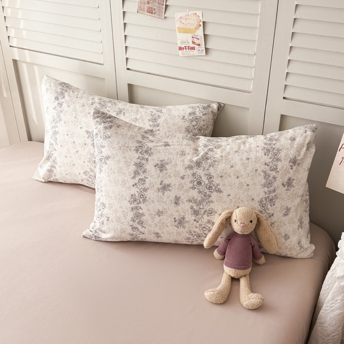 91家纺网 家纺一手货源 找家纺 盛凡家纺 2026新款小清新抗菌夏被夏凉被空调被被子被芯夏被四件套 晴窗花语