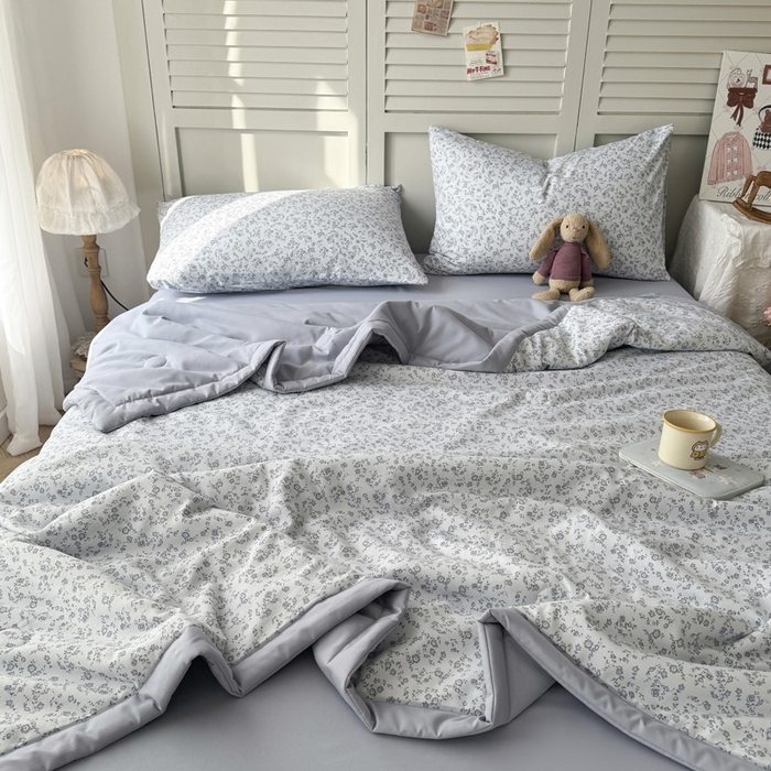 91家纺网 家纺一手货源 找家纺 盛凡家纺 2026新款小清新抗菌夏被夏凉被空调被被子被芯夏被四件套 素织花影