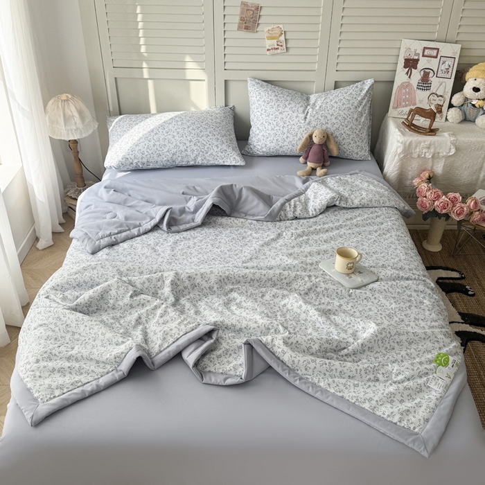 91家纺网 家纺一手货源 找家纺 盛凡家纺 2026新款小清新抗菌夏被夏凉被空调被被子被芯夏被四件套 素织花影