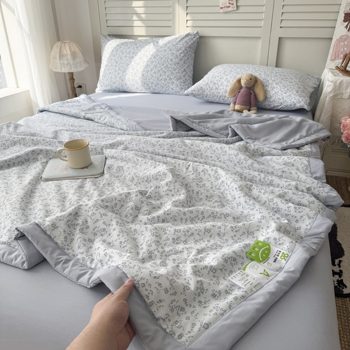91家纺网 家纺一手货源 找家纺 盛凡家纺 2026新款小清新抗菌夏被夏凉被空调被被子被芯夏被四件套 素织花影
