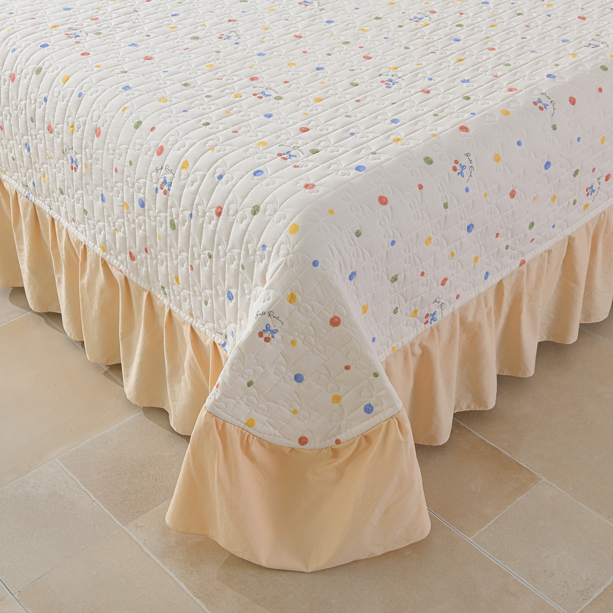 91家纺网 家纺一手货源 找家纺 金梦家居 2026新款水洗棉床盖被套四件套 彩色波点