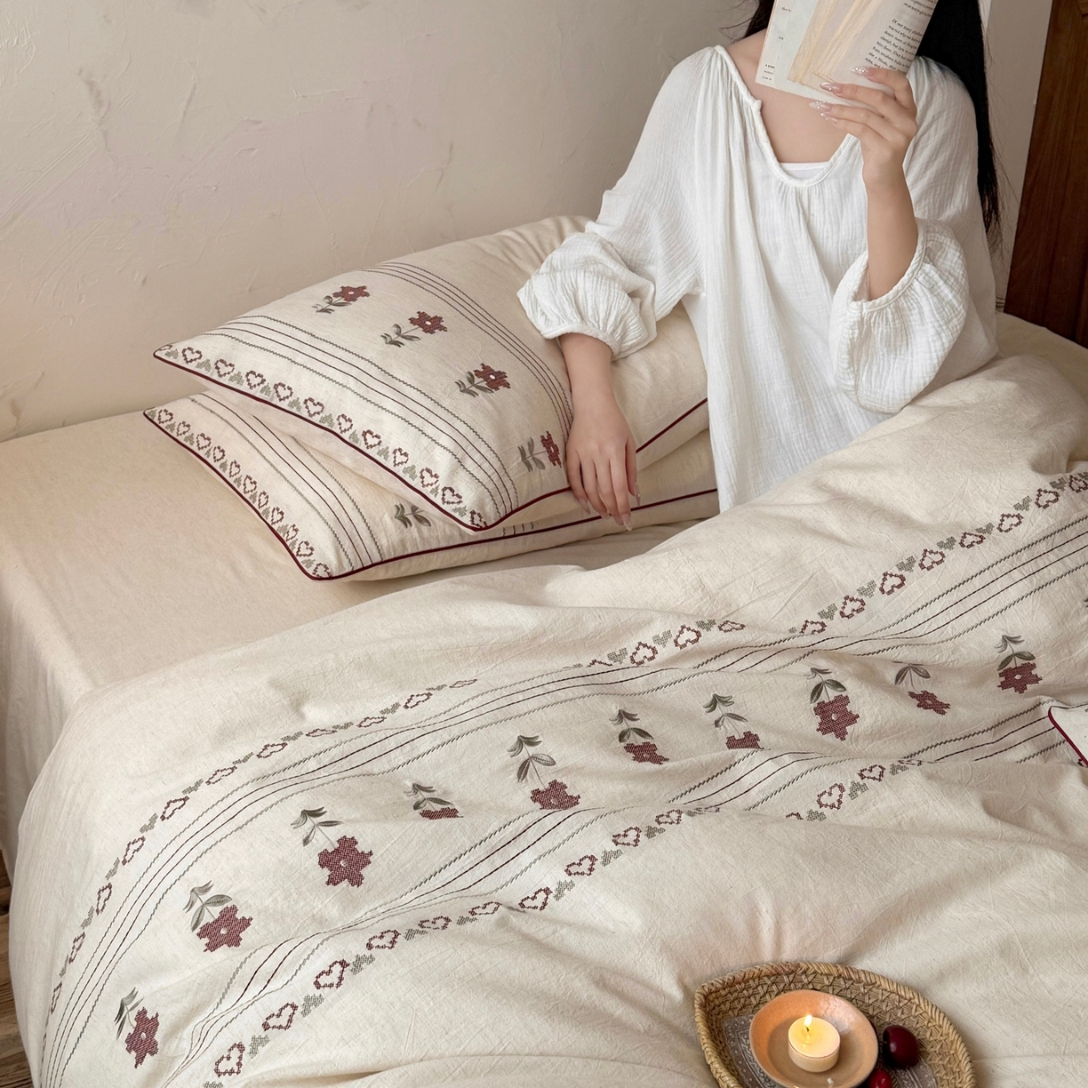 91家纺网 家纺一手货源 找家纺 （总）鹿班家居 2026春季新品色织棉麻精密刺绣四件套-花询见山（标准会员-20元)