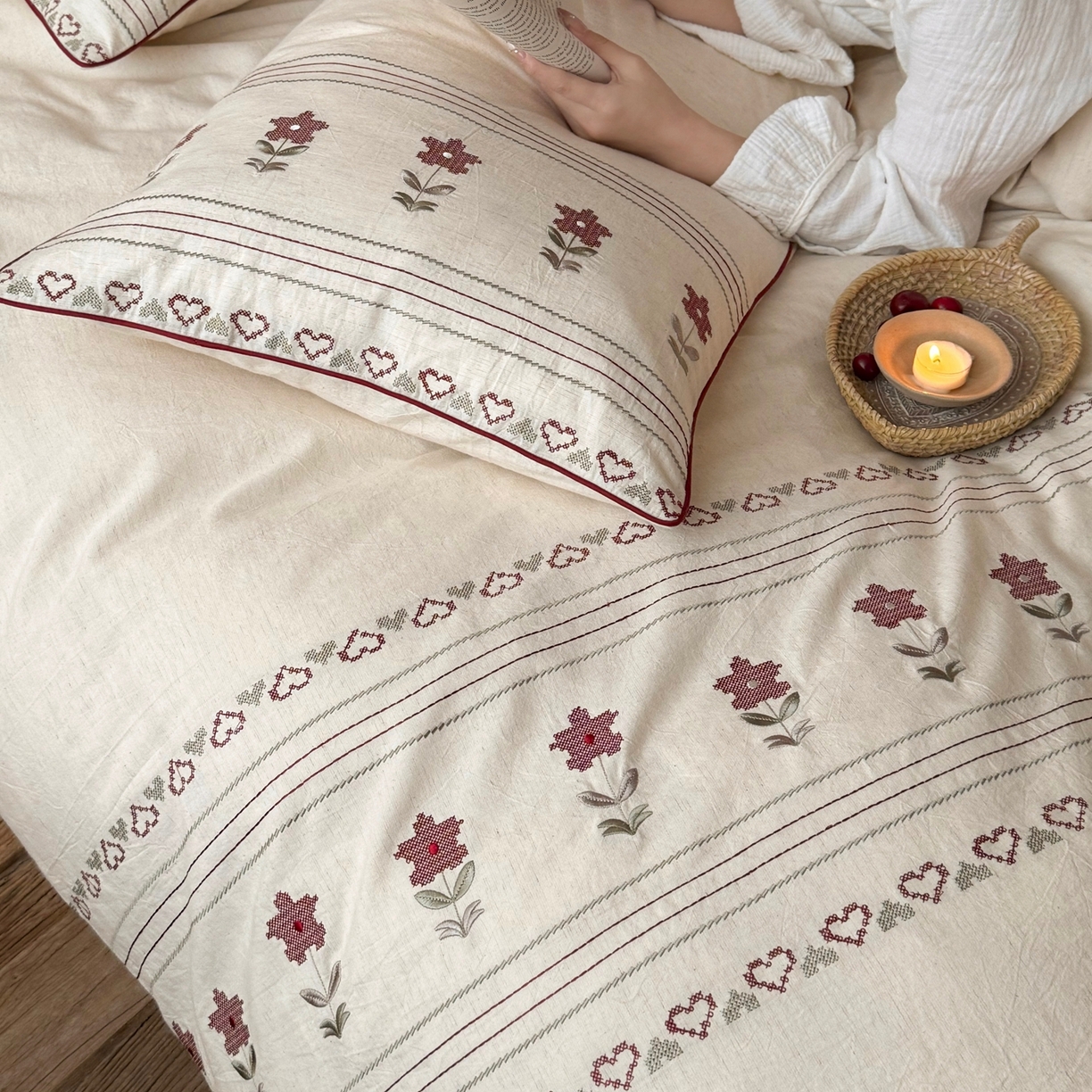 91家纺网 家纺一手货源 找家纺 （总）鹿班家居 2026春季新品色织棉麻精密刺绣四件套-花询见山（标准会员-20元)