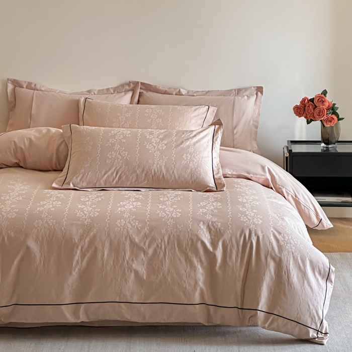 91家纺网 家纺一手货源 找家纺 首尔家纺 2026新款浮雕提花色织全棉四件套 花蔓-粉