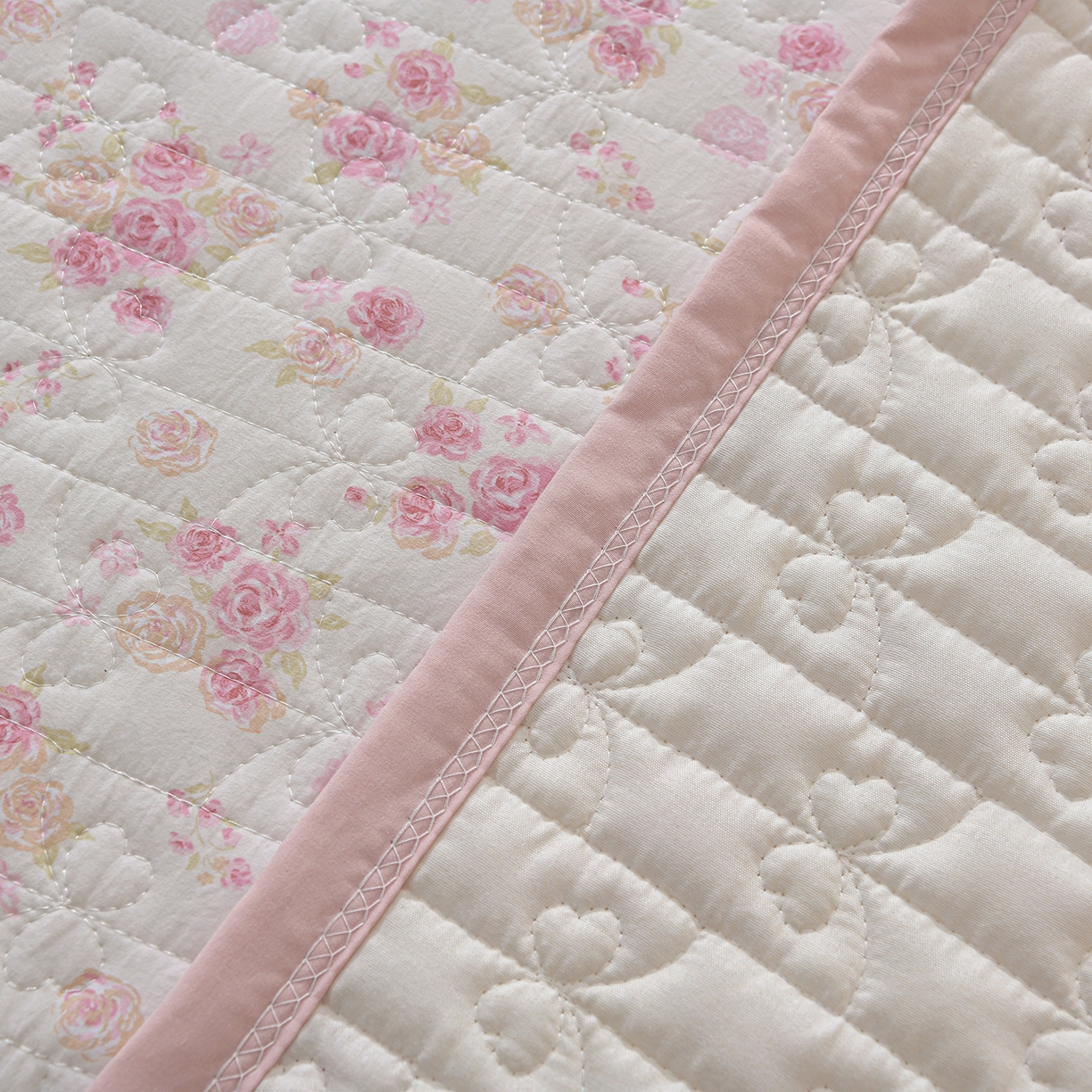 91家纺网 家纺一手货源 找家纺 金梦家居 2026新款水洗棉床盖被套四件套 粉黛佳人