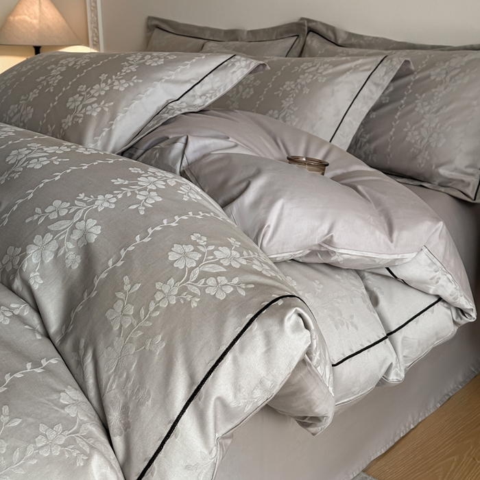 91家纺网 家纺一手货源 找家纺 首尔家纺 2026新款浮雕提花色织全棉四件套 花蔓-高级灰