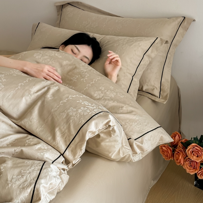 91家纺网 家纺一手货源 找家纺 首尔家纺 2026新款浮雕提花色织全棉四件套 花蔓-米咖