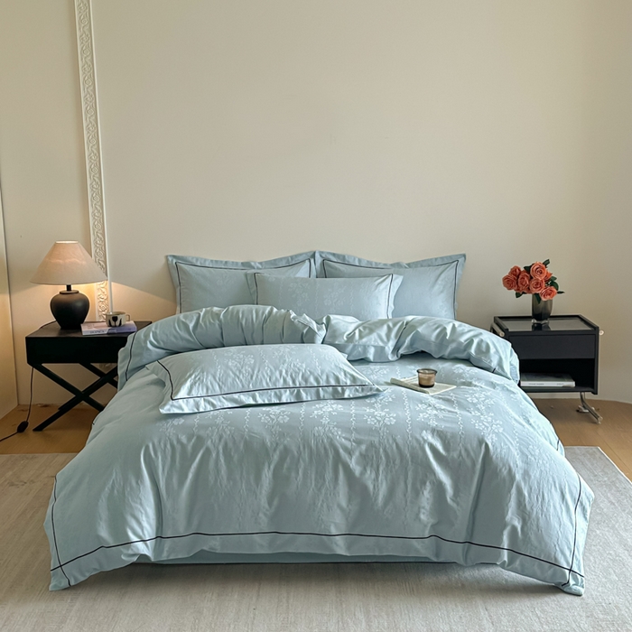 91家纺网 家纺一手货源 找家纺 首尔家纺 2026新款浮雕提花色织全棉四件套 花蔓-天空蓝