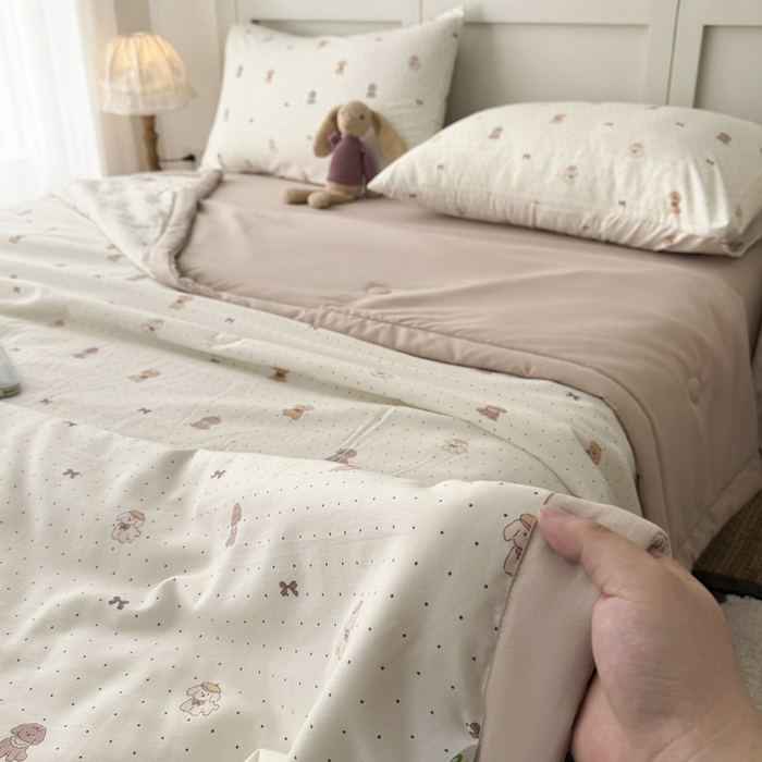 91家纺网 家纺一手货源 找家纺 盛凡家纺 2026新款小清新抗菌夏被夏凉被空调被被子被芯夏被四件套 星星小狗