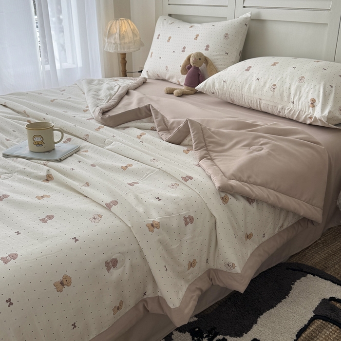 91家纺网 家纺一手货源 找家纺 盛凡家纺 2026新款小清新抗菌夏被夏凉被空调被被子被芯夏被四件套 星星小狗