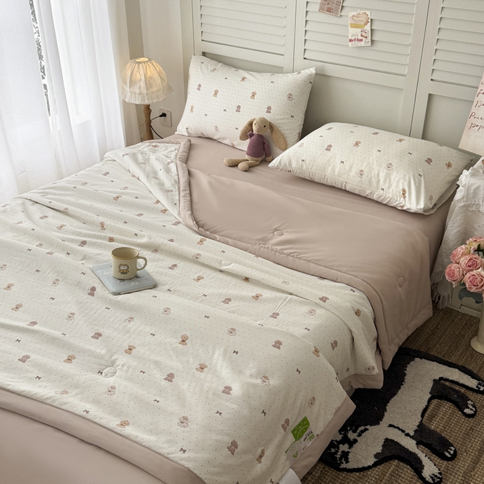 91家纺网 家纺一手货源 找家纺 盛凡家纺 2026新款小清新抗菌夏被夏凉被空调被被子被芯夏被四件套 星星小狗