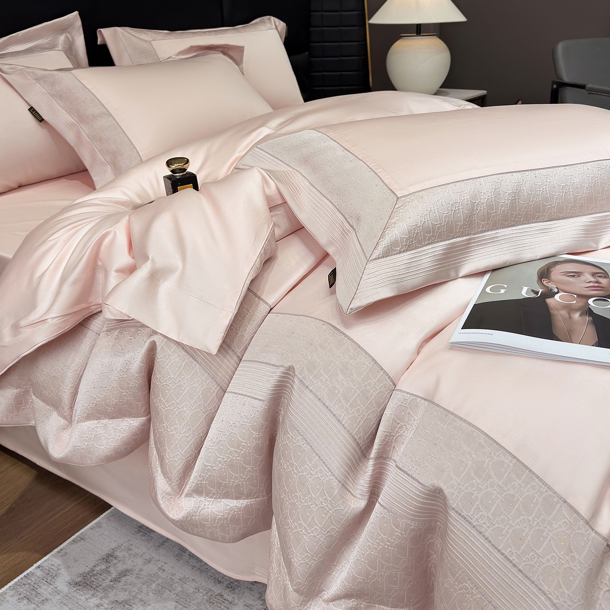 91家纺网 家纺一手货源 找家纺 （总）欣宜家纺 2026新品100支纯棉全棉50x50s埃及长绒棉法式高精密金丝提花厚织四件套-奢境系列