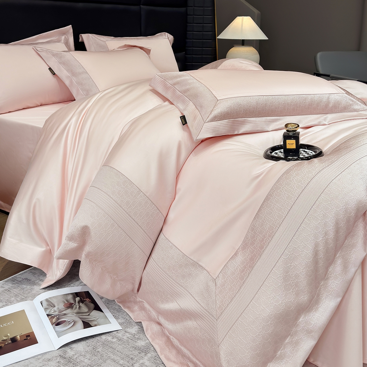 91家纺网 家纺一手货源 找家纺 （总）欣宜家纺 2026新品100支纯棉全棉50x50s埃及长绒棉法式高精密金丝提花厚织四件套-奢境系列