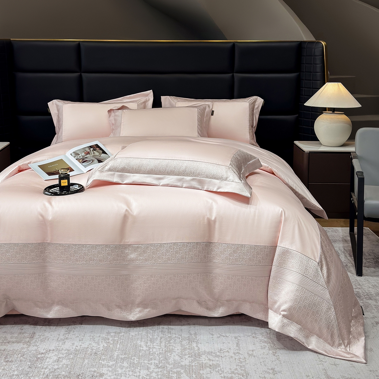 91家纺网 家纺一手货源 找家纺 欣宜家纺 2026新品100支纯棉全棉50x50s埃及长绒棉法式高精密金丝提花厚织四件套-奢境系列 奢境-轻奢粉