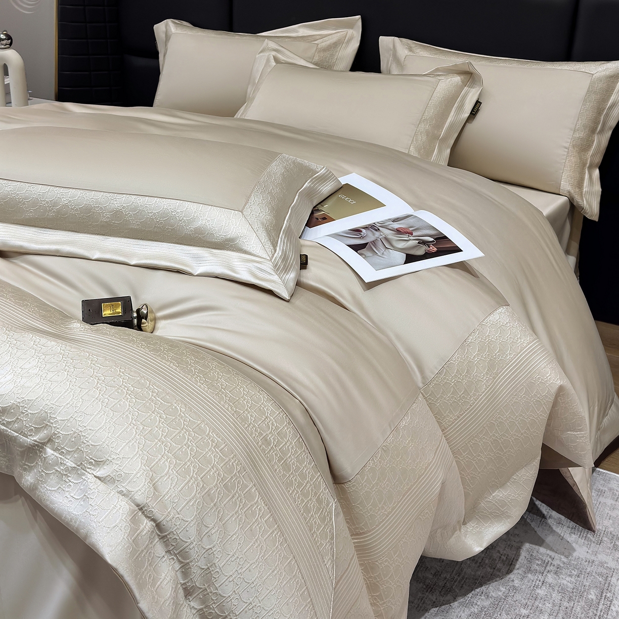 91家纺网 家纺一手货源 找家纺 欣宜家纺 2026新品100支纯棉全棉50x50s埃及长绒棉法式高精密金丝提花厚织四件套-奢境系列 奢境-香槟金