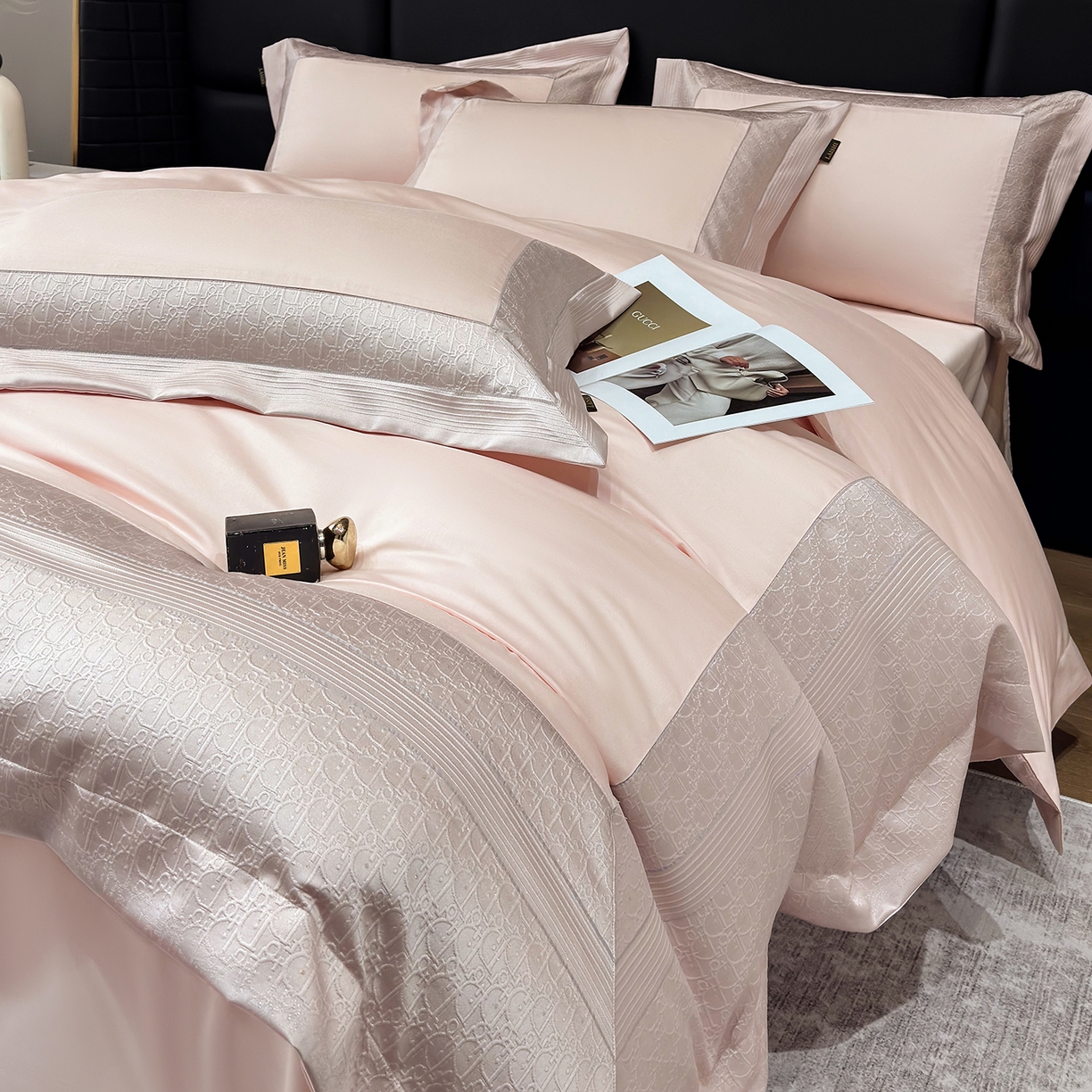 91家纺网 家纺一手货源 找家纺 欣宜家纺 2026新品100支纯棉全棉50x50s埃及长绒棉法式高精密金丝提花厚织四件套-奢境系列 奢境-轻奢粉