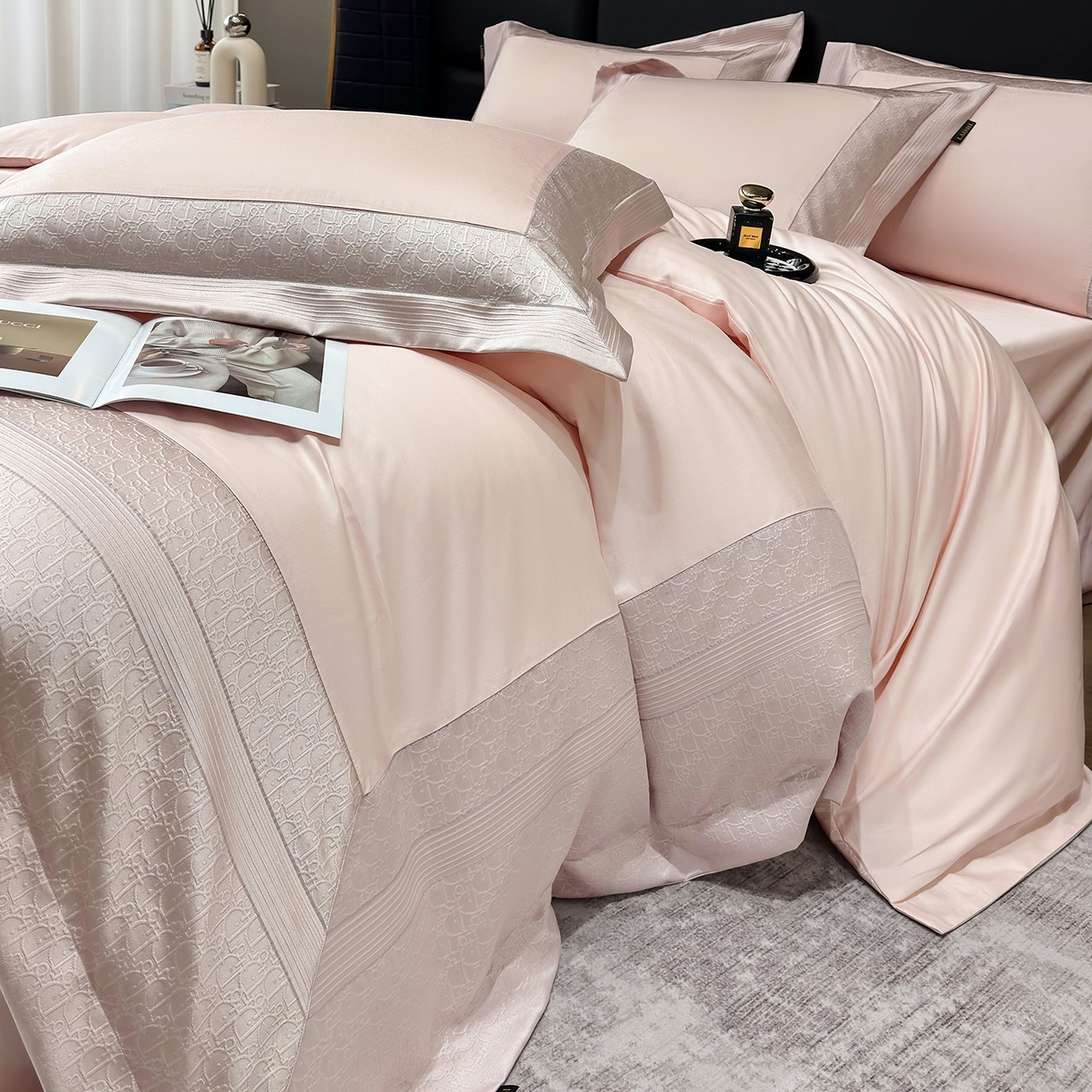 91家纺网 家纺一手货源 找家纺 欣宜家纺 2026新品100支纯棉全棉50x50s埃及长绒棉法式高精密金丝提花厚织四件套-奢境系列 奢境-轻奢粉