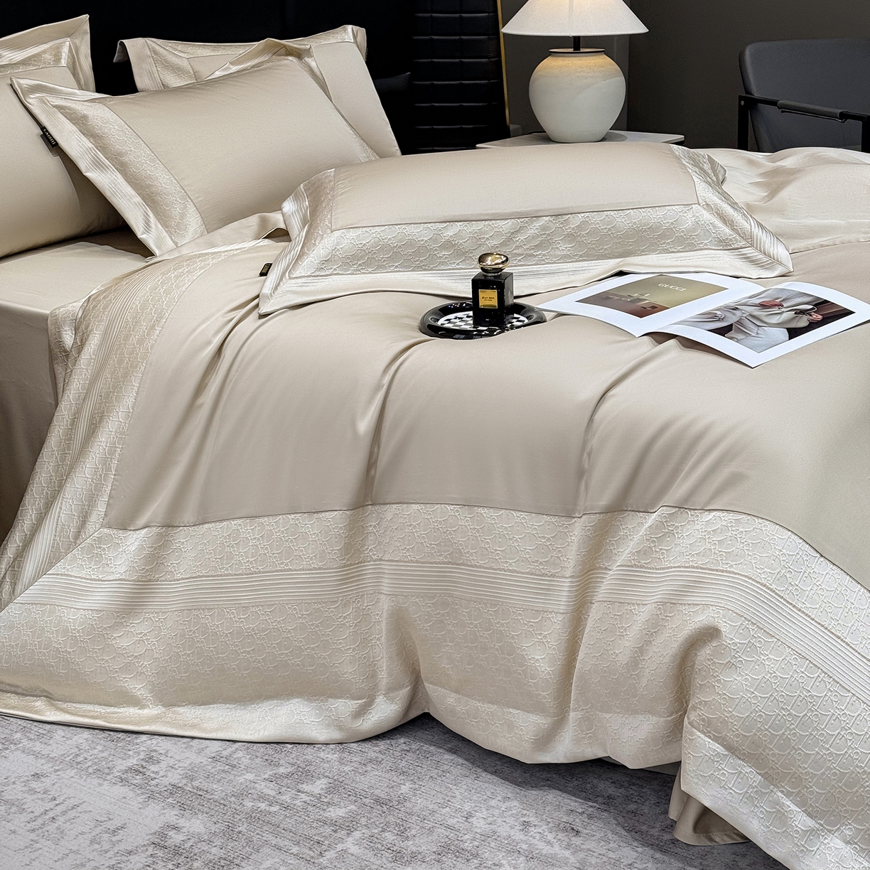 91家纺网 家纺一手货源 找家纺 欣宜家纺 2026新品100支纯棉全棉50x50s埃及长绒棉法式高精密金丝提花厚织四件套-奢境系列 奢境-香槟金