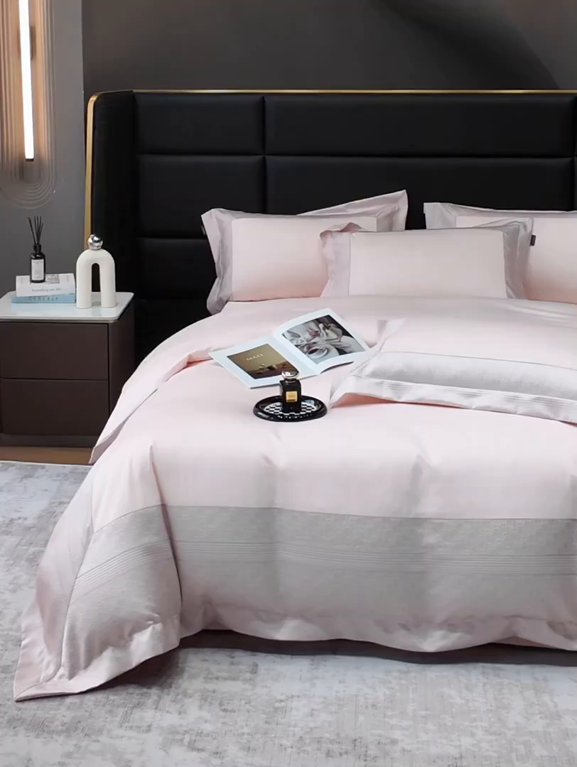 91家纺网 家纺一手货源 找家纺 欣宜家纺 2026新品100支纯棉全棉50x50s埃及长绒棉法式高精密金丝提花厚织四件套-奢境系列 奢境-轻奢粉