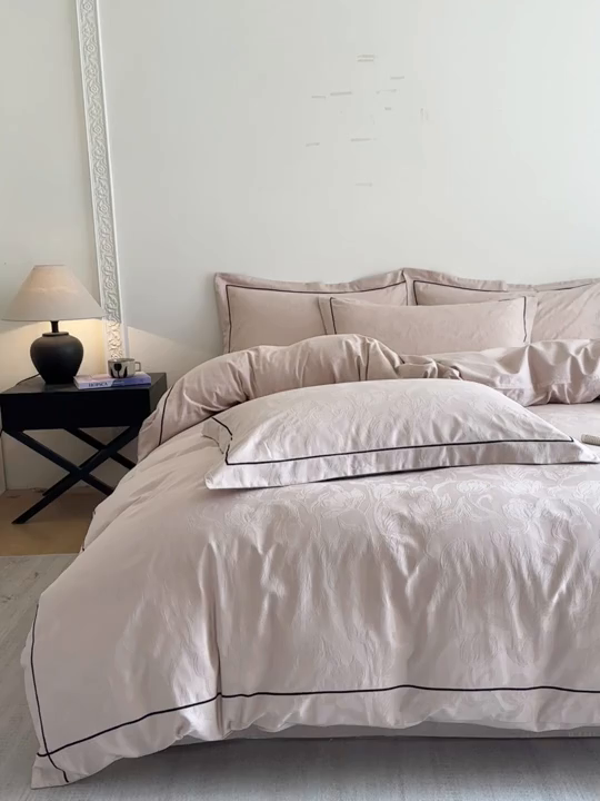 91家纺网 家纺一手货源 找家纺 首尔家纺 2026新款浮雕提花色织全棉四件套 郁香-粉