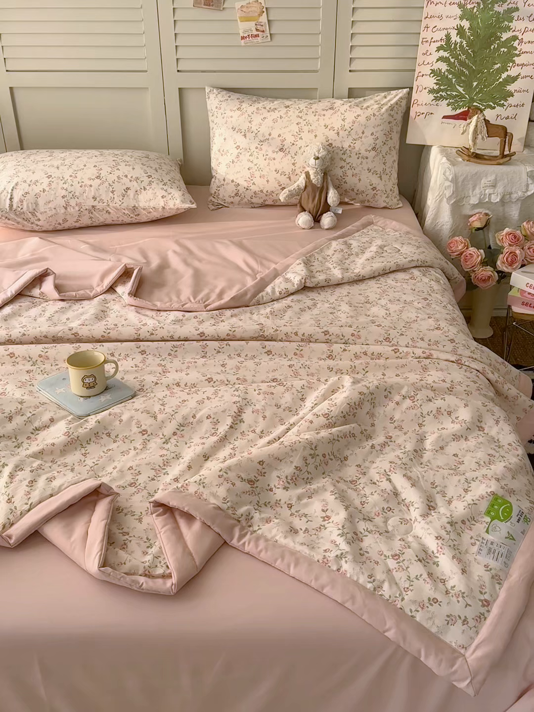 91家纺网 家纺一手货源 找家纺 盛凡家纺 2026新款小清新抗菌夏被夏凉被空调被被子被芯夏被四件套 云间花絮