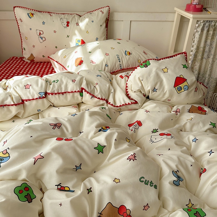 91家纺网 家纺一手货源 找家纺 桃子家居 2026新款A类纯棉三角针贝壳边工艺卡通撞色猫咪卡通全棉四件套 棉贝壳边-元气甜甜猫