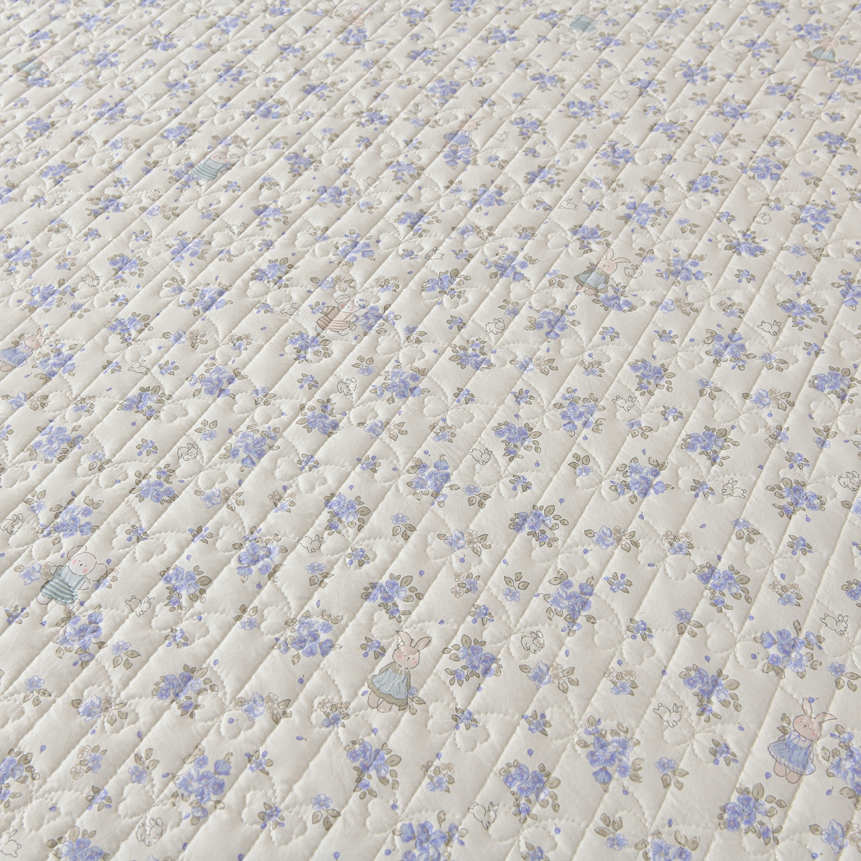 91家纺网 家纺一手货源 找家纺 金梦家居 2026新款水洗棉床盖被套四件套 花香萌兔