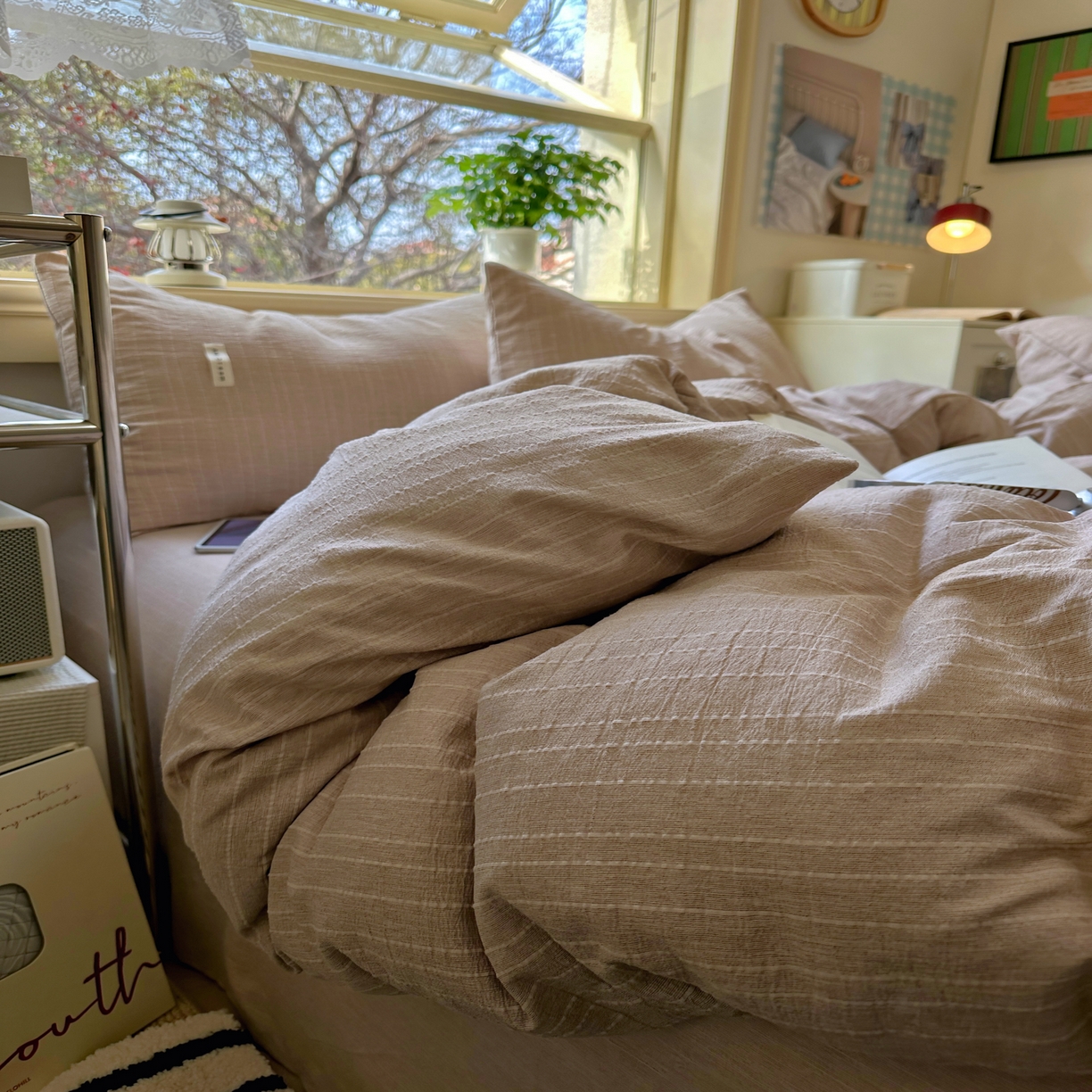 91家纺网 家纺一手货源 找家纺 优兰朵家纺 2026新款简约素色亚麻风纯色无印四件套 咖色-素然