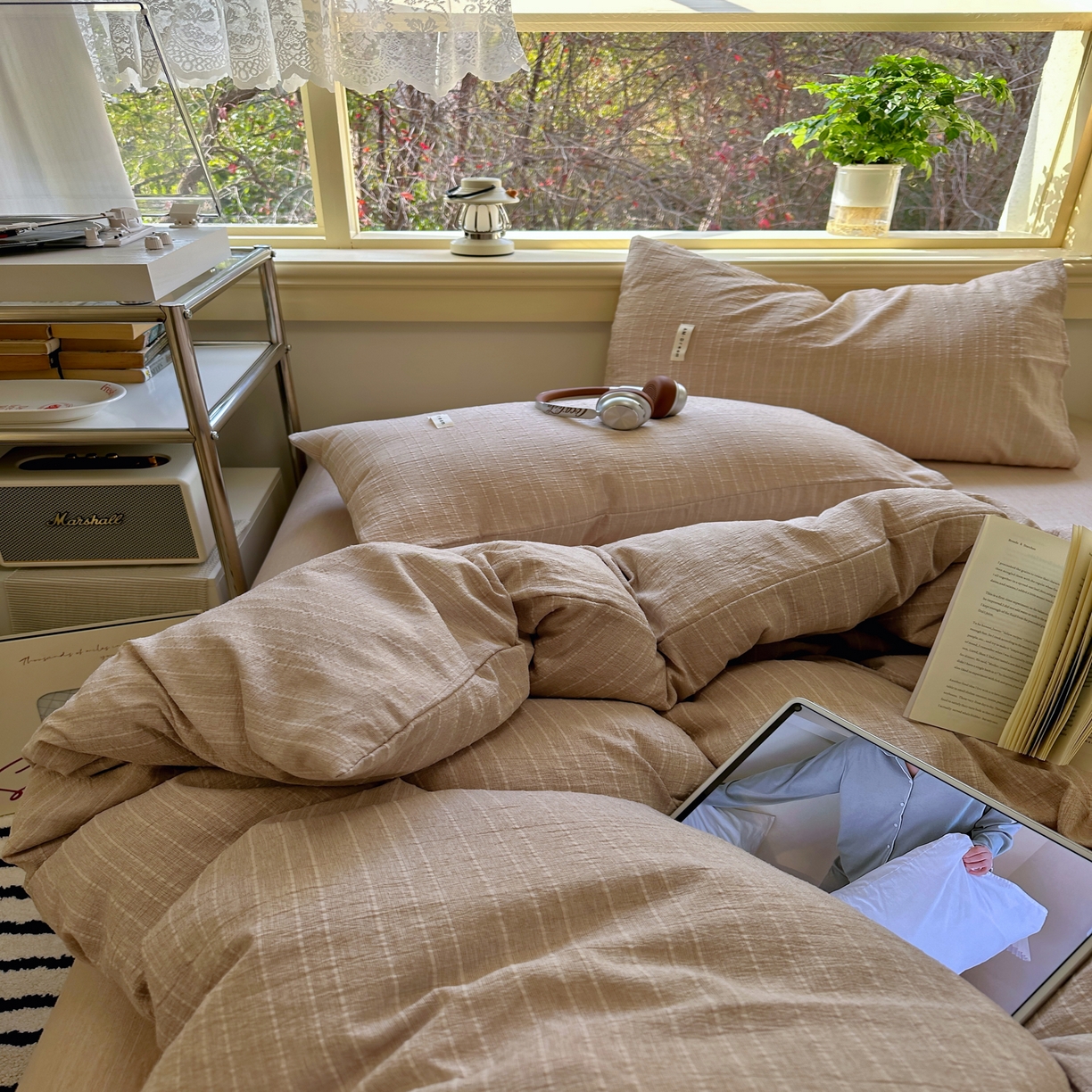 91家纺网 家纺一手货源 找家纺 优兰朵家纺 2026新款简约素色亚麻风纯色无印四件套 咖色-素然