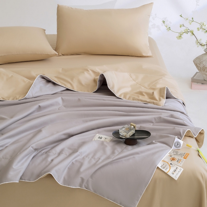 91家纺网 家纺一手货源 找家纺 盛凡家纺 2026新款133*72全棉A类55大豆抗菌夏被夏凉被空调被 幻影灰+奶咖