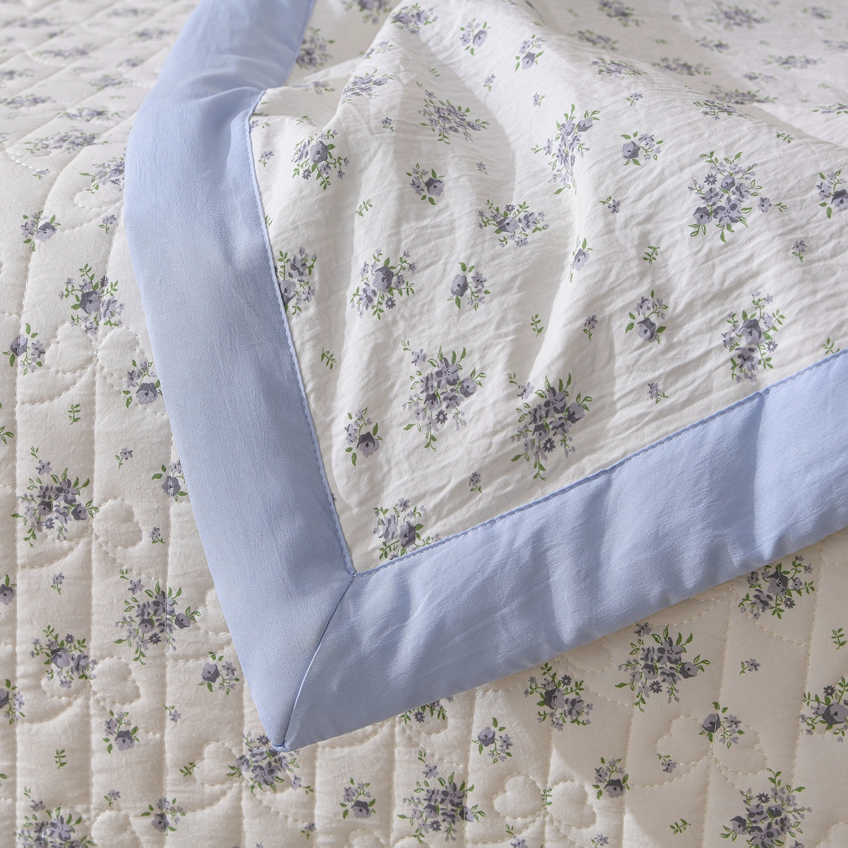 91家纺网 家纺一手货源 找家纺 金梦家居 2026新款水洗棉床盖被套四件套 陌上花语