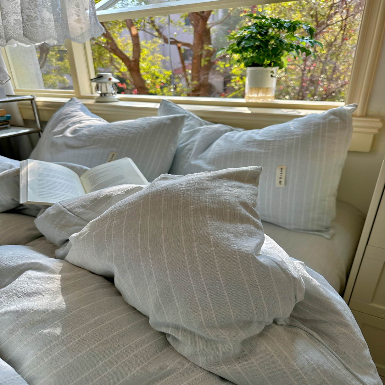 91家纺网 家纺一手货源 找家纺 优兰朵家纺 2026新款简约素色亚麻风纯色无印四件套 浅蓝灰-素然