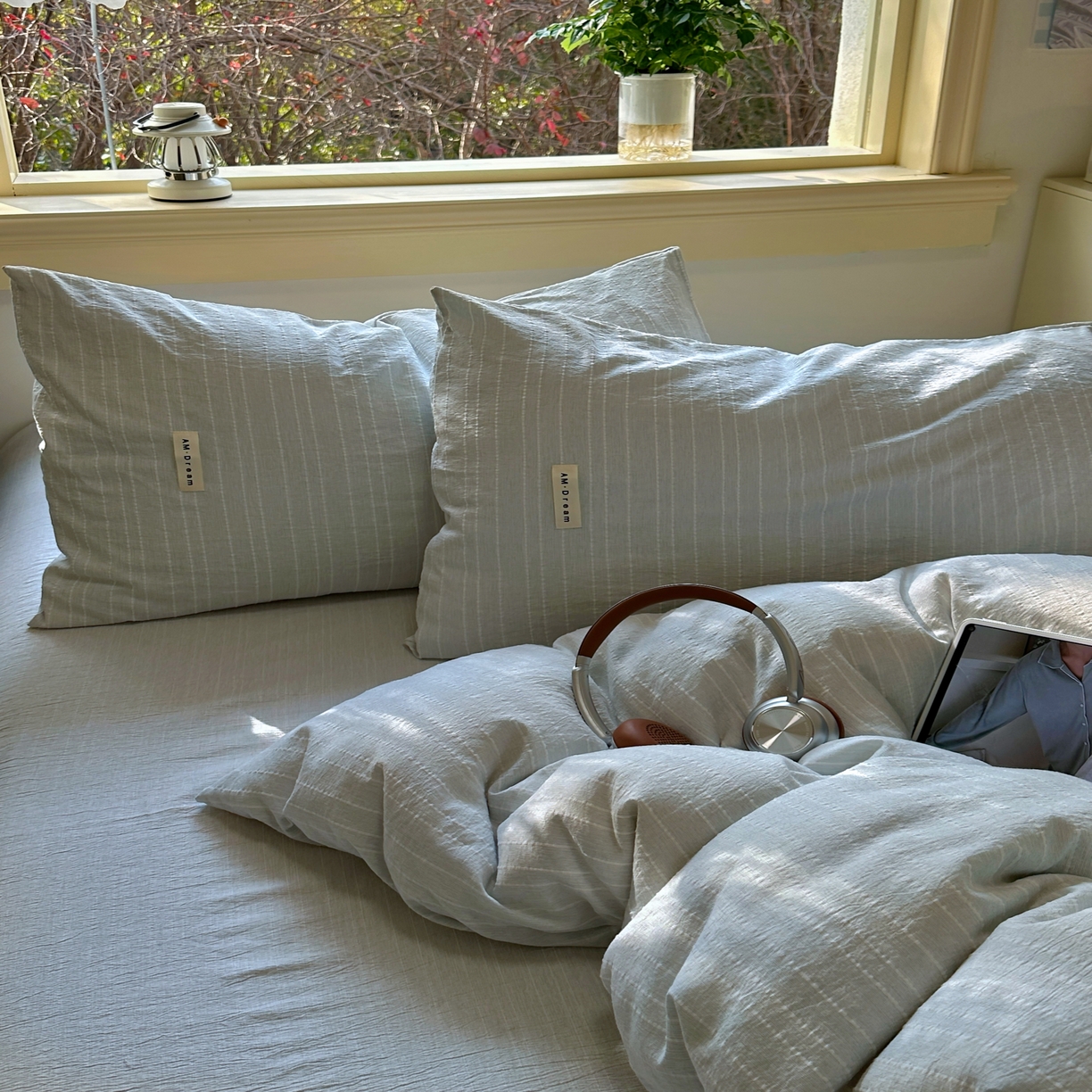 91家纺网 家纺一手货源 找家纺 优兰朵家纺 2026新款简约素色亚麻风纯色无印四件套 浅蓝灰-素然