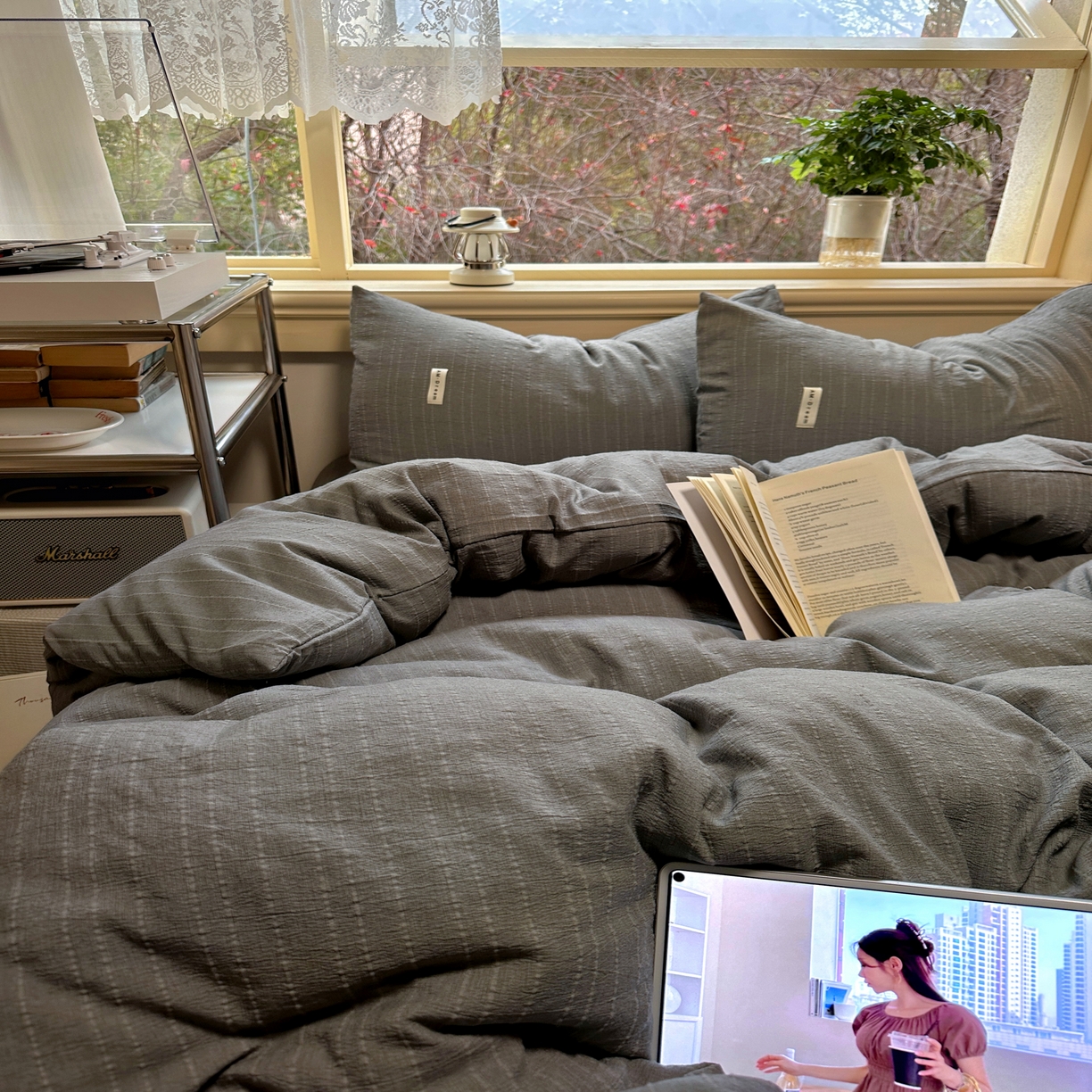 91家纺网 家纺一手货源 找家纺 优兰朵家纺 2026新款简约素色亚麻风纯色无印四件套 烟灰-素然